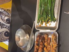 -蚝美人·生蚝海鲜烧烤(茶花园店)