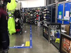 -迪卡侬(大英山店)