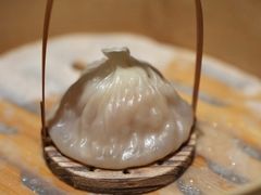 灌汤日本毛蟹小笼包-誉珑轩