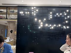 -宜尚酒店(武汉江汉路步行街店)