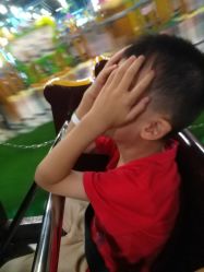 -维佳童话镇演出现场(徐东店)