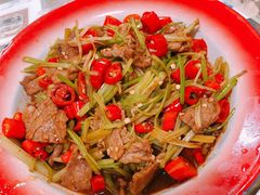 小炒黄牛肉-堂瓦里·传统赣菜(第一街区店)