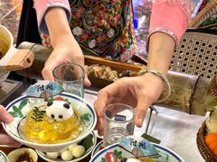 -刘姐啤酒鱼民族演艺餐厅(西街总店)