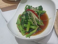 -回府君悦·疆派传承菜(西虹路店)