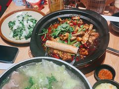 -川堂风·跷脚牛肉·乐山爆炒(宝山日月光店)