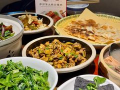 -廖师傅大蒜炒腊肉(袁家岭店)