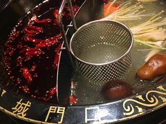 -椒香城门口重庆老火锅(美颂广场店)