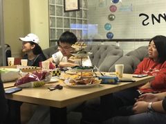 -ME Marvel English 麦迩威英语(万象城校区)
