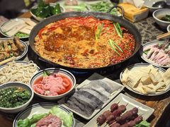 -六公里老火锅(总店)