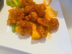菠萝咕噜虾球-衡山汇·高级粤菜(霄云路店)