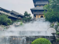 -茅山东方盐湖城景区