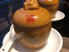 -大中华希尔顿酒店-念自助餐·嗨啤·小龙虾