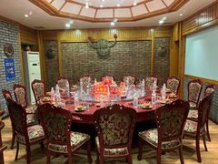 包厢-亮欢寨酸汤鱼(沙冲路店)