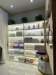 -菩羽·专业美胸·连锁养护中心