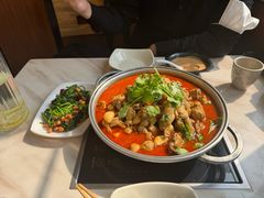 -彭记铁锅肥肠(东四总店)