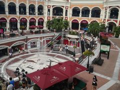 -佛罗伦萨小镇广佛名品奥特莱斯(疏港路店)