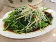 -马尔龙新疆饭店·清真(瑞景店)