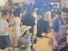 -正宗杨记普洱酸醋米线(总店)