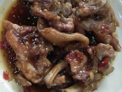 微辣辛辣猪蹄-贤花饭店(城阳店)