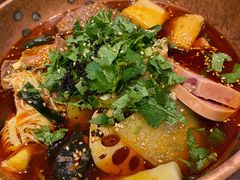 -成都你六姐·牛肉冒菜(城市集市合生汇店)