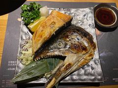 盐烧三文鱼头-寿司皇(扬名广场店)