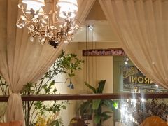 -玛格萝妮比萨屋(陆家浜路店)
