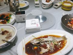 -鸭王烤鸭店(三里河店)