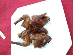 红烧乳鸽（精）-鼎珑点心仔(燕塘店)