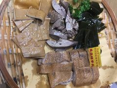 -郑百万·百万卤鹅重庆菜馆·家宴旗舰店(动物园店)