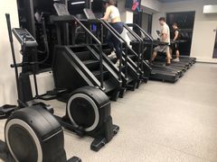 -AFTERWORK健身(临平银泰inPARK店)