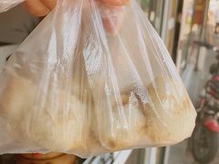 鲜肉小笼包-手工小吃(高银美食街店)