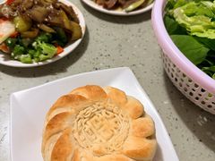 -虹兴砂锅店