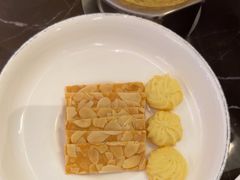 -海派悦庭·海胆烧麦·新融合菜(凯德广场店)