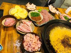 -岗上渣渣老火锅(两路口店)