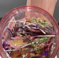 -咪咪专业脱毛连锁机构