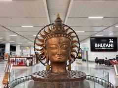 -英迪拉·甘地国际机场