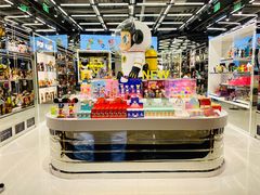 -泡泡玛特POPMART(侨福芳草地店)