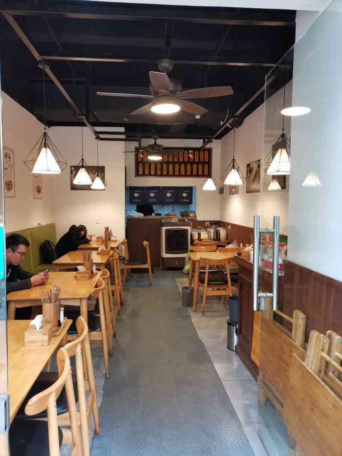 一挑香面馆(紫荆商业广场店)-"真的围到紫荆广场找了一大圈,主要是我