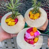 去重庆就为了这一口水果椰子冻🔥椰子脑袋冲  