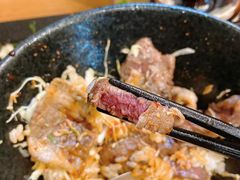 -難波肉劇場