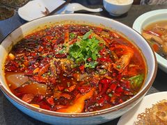 -万重锦·人文川菜馆(骡马市店)
