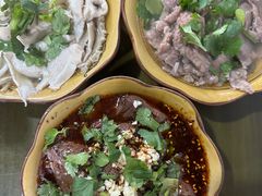 -小杨翘脚牛肉