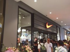 -首创奥特莱斯(西安店)