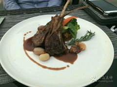 -WOLFGANG PUCK KITCHEN & BAR(迪士尼小镇店)