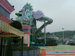 -平湖九龙山乐满地水上乐园