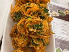 炸素丸子-东方饺子王(新奥购物中心店)