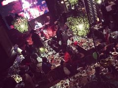 -胡桃里乐队酒馆(鎏嘉码头店)