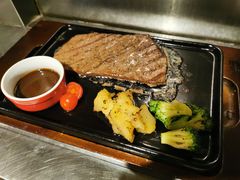 -必胜客(WOW梧州旺城店)