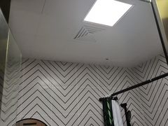 -上海泊客小栈(虹桥娄山关路地铁站店)