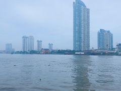 -曼谷湄南河畔华美达广场酒店